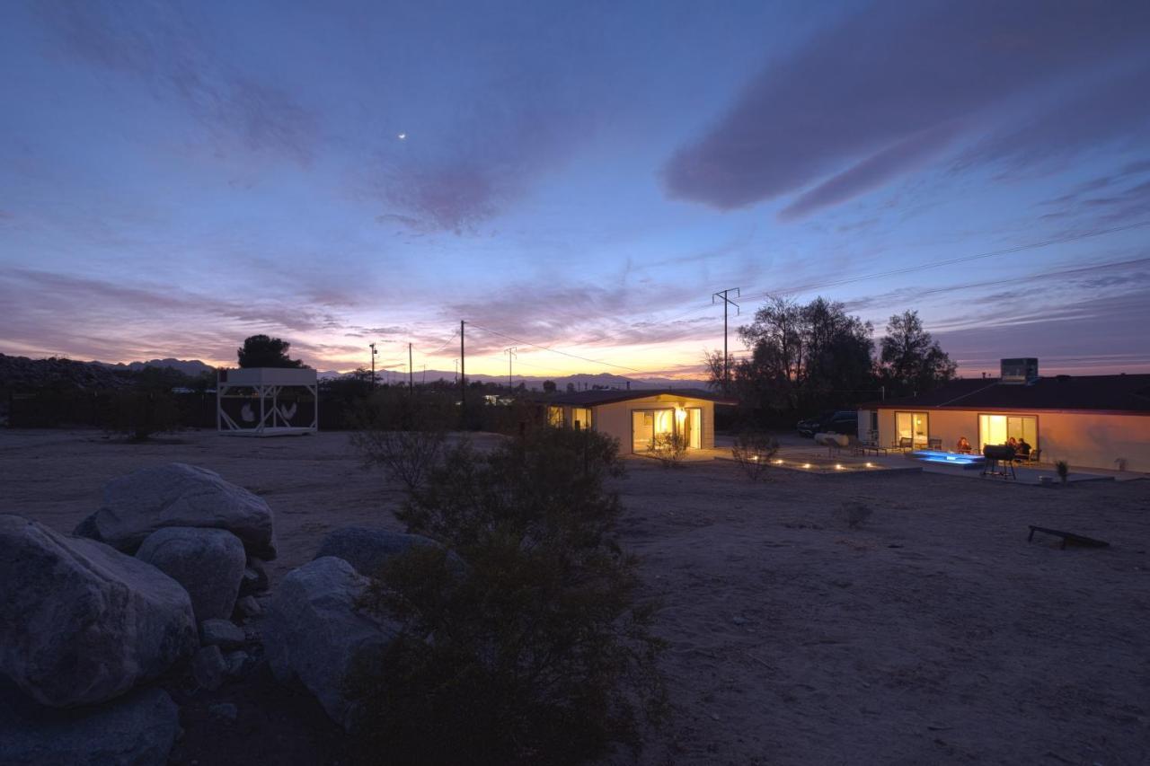 @ Marbella Lane - The Moon Designer Home Right Behind The Jtnp 约书亚树 外观 照片