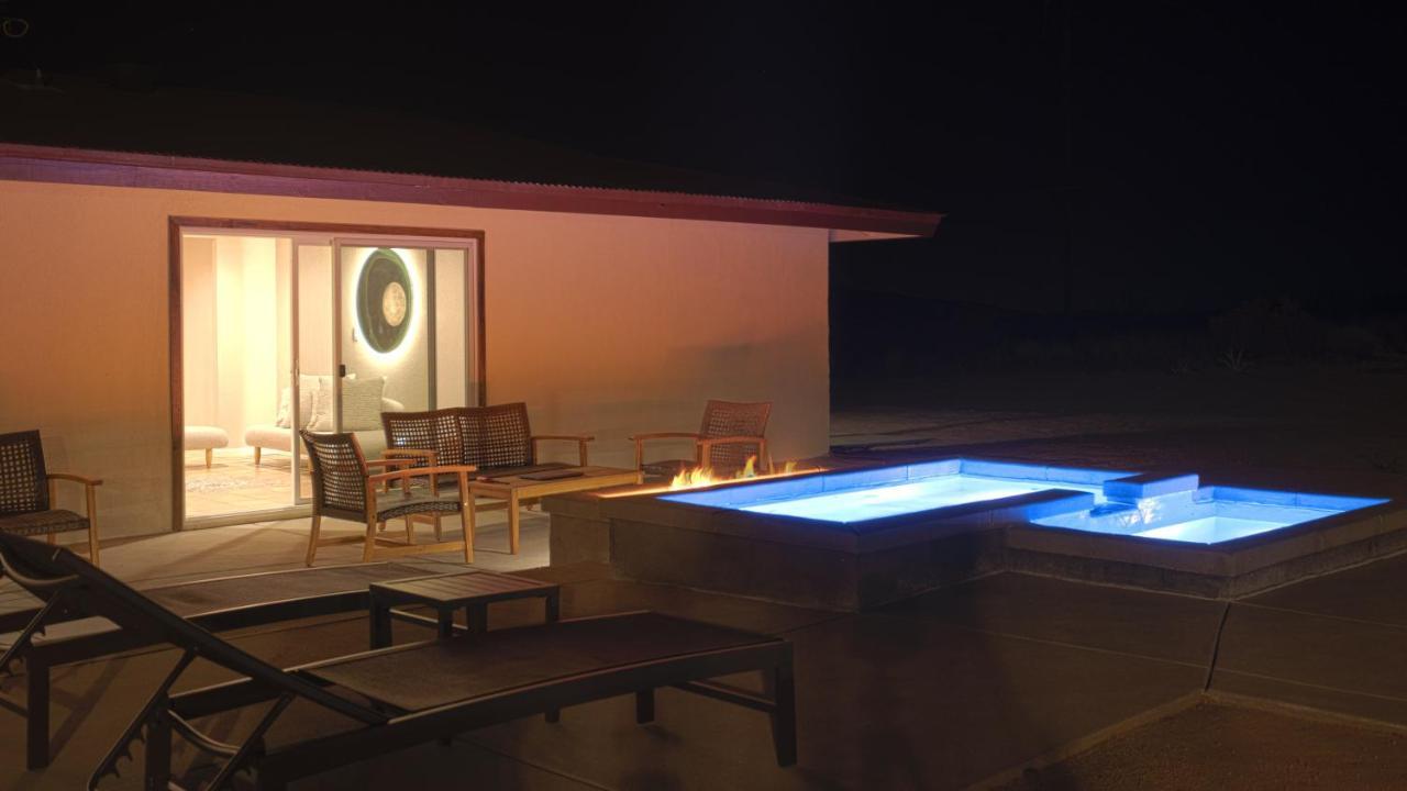 @ Marbella Lane - The Moon Designer Home Right Behind The Jtnp 约书亚树 外观 照片