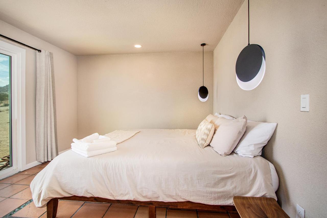 @ Marbella Lane - The Moon Designer Home Right Behind The Jtnp 约书亚树 外观 照片